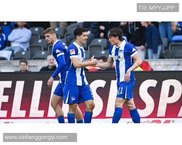 柏林赫塔两连平难分胜负展固守阵型