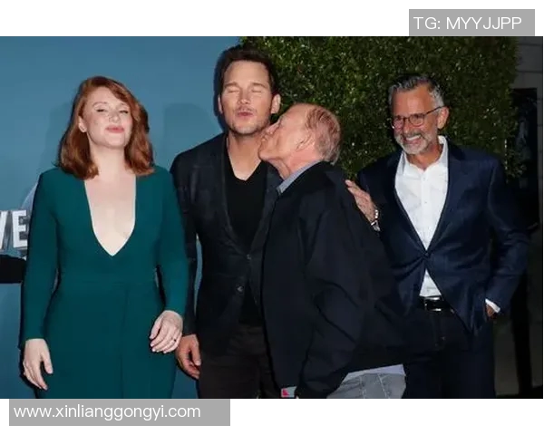 克里斯多夫-奥贝克帕加盟中国球队，引发热议